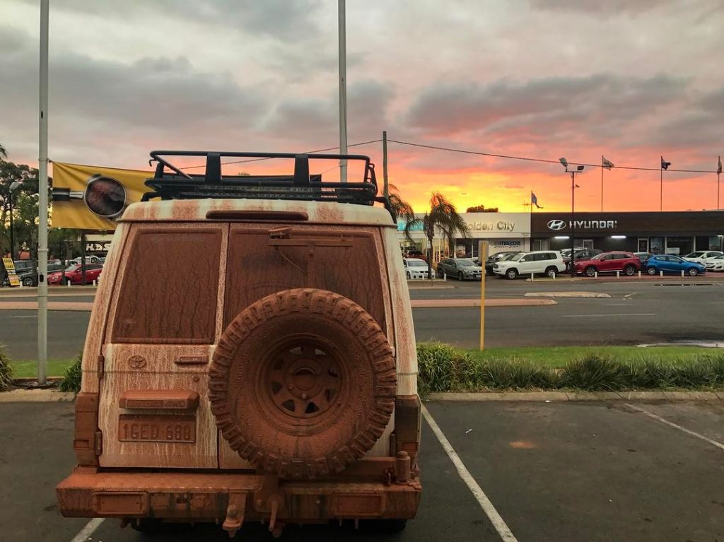 landcruiser troopy simple roofrack covered with red dust :-)